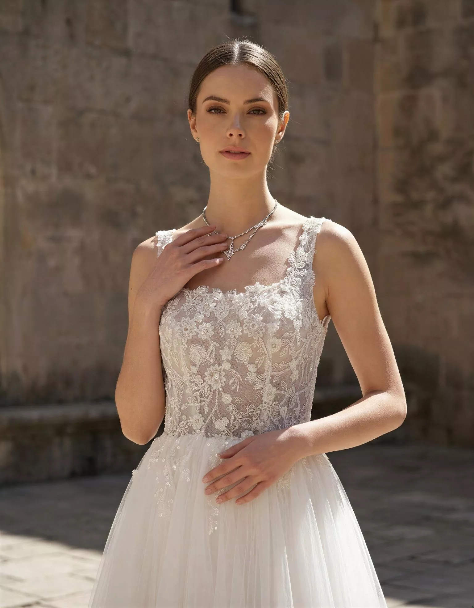 vestido-novia-aelira-outletnupcial-atelierdebodas
