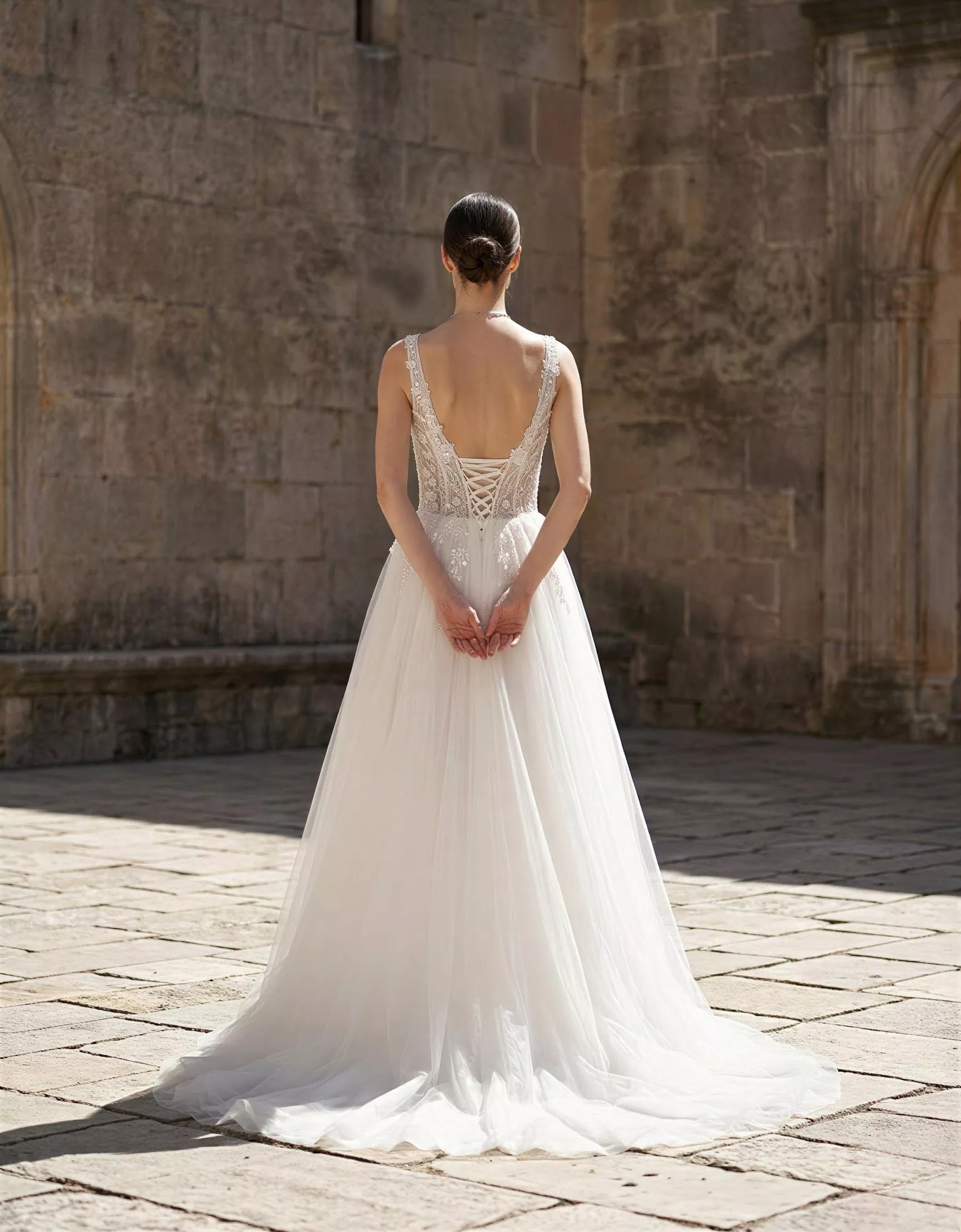 vestido-novia-aelira-outletnupcial-atelierdebodas