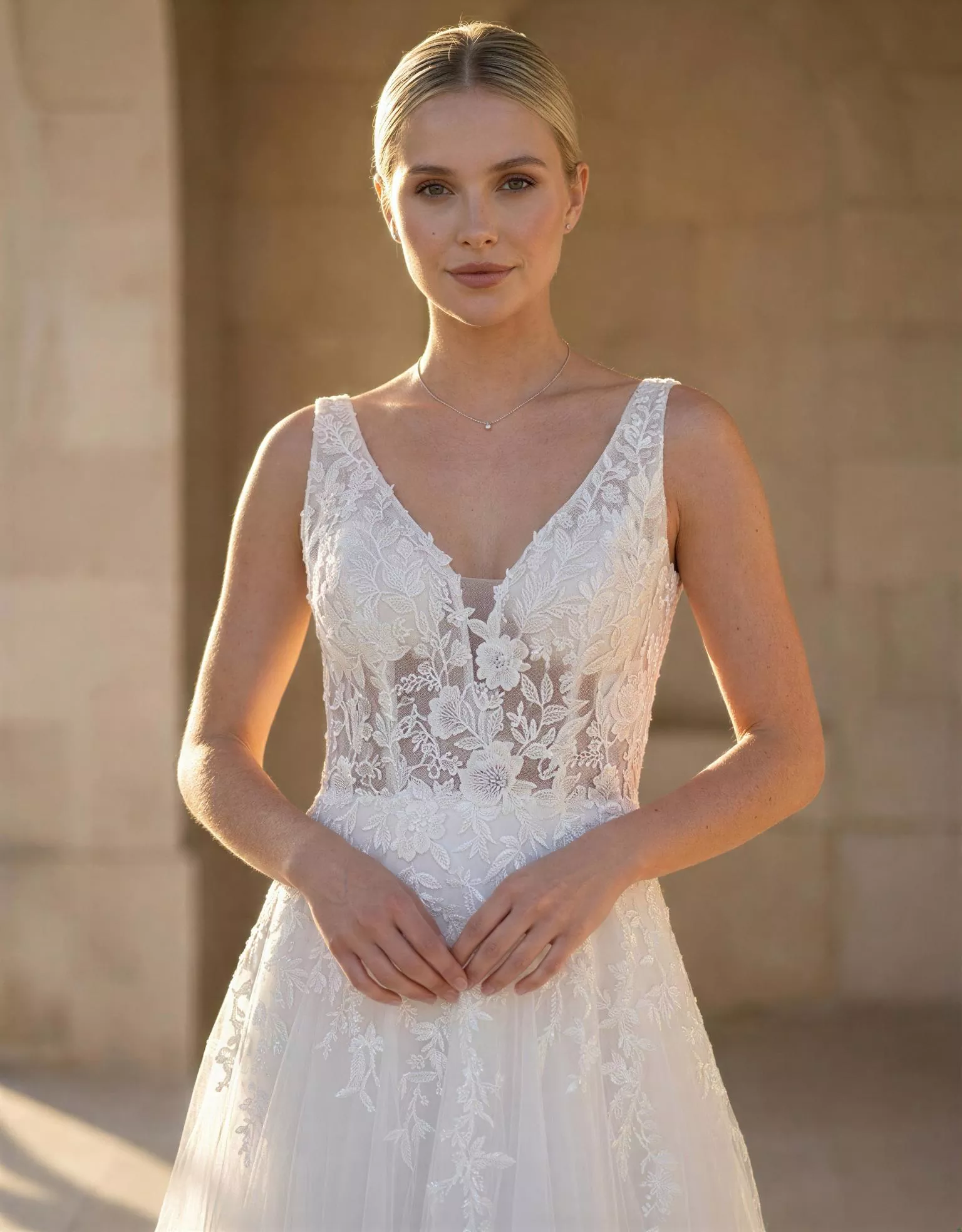 vestido-novia-azrel-outletnupcial-atelierdebodas