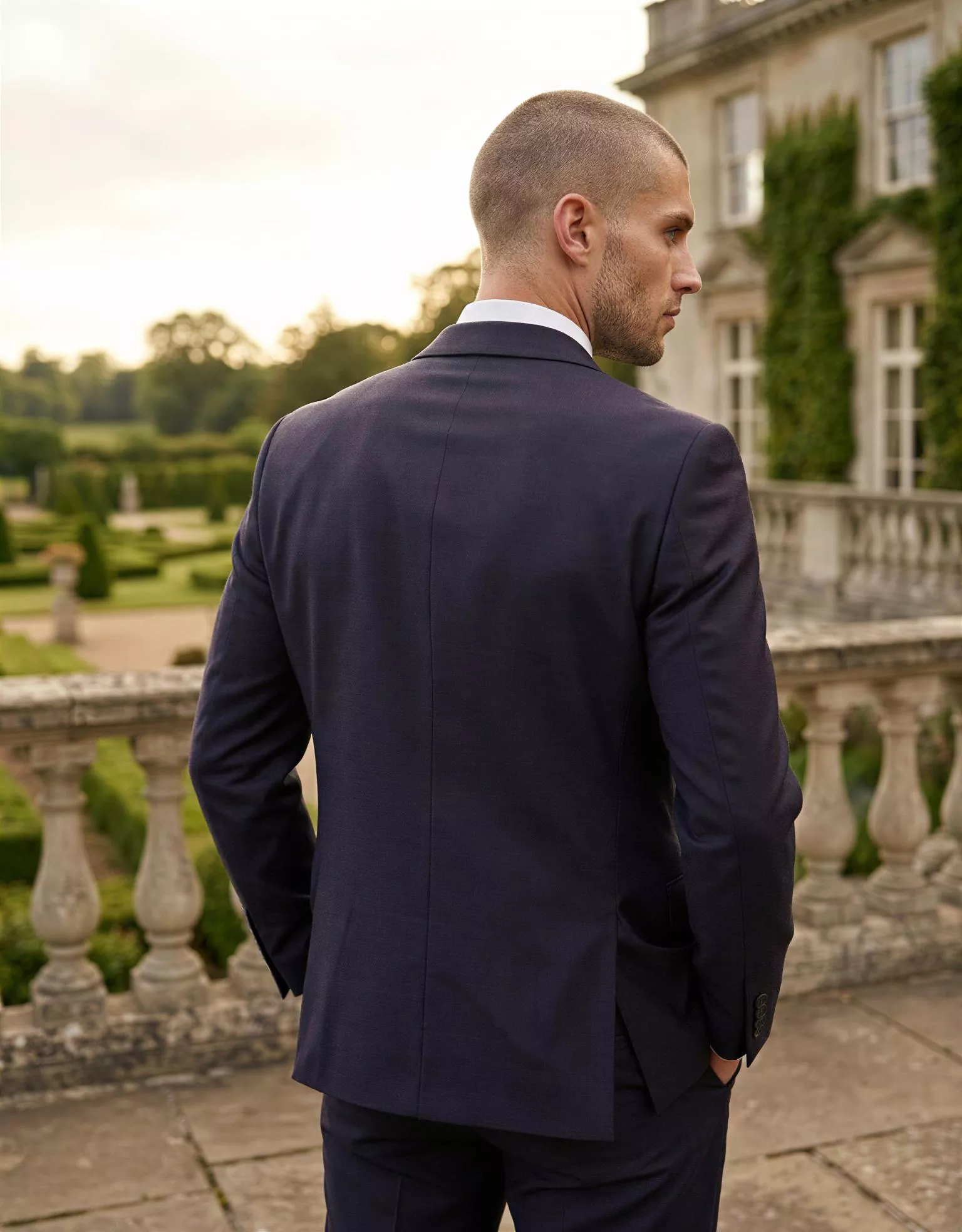 traje-novio-lujan-outletnupcial-atelierdebodas