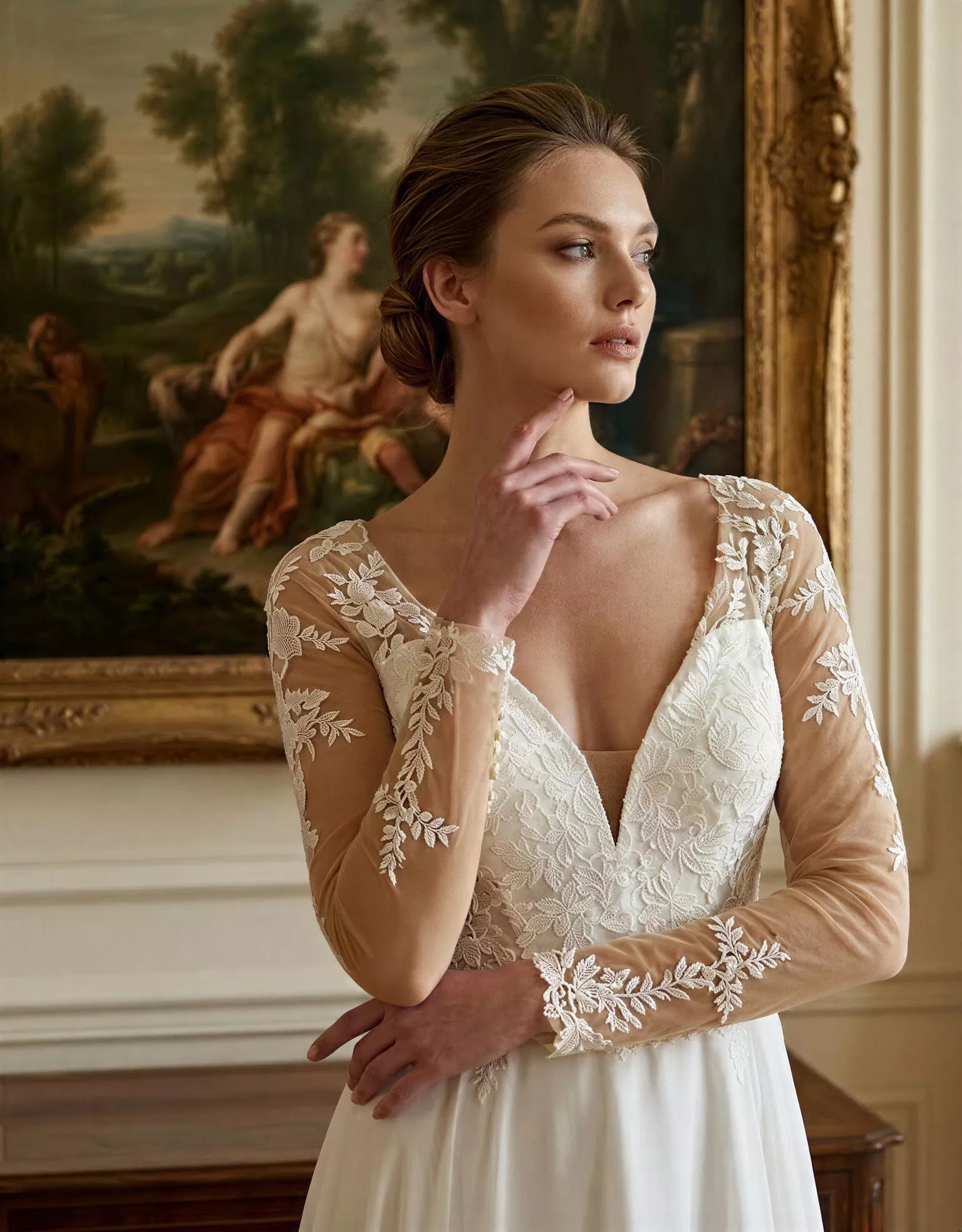 vestido-novia-braxion-outletnupcial-encaje-escoteenv-espaldaenv-detalle-atelierdebodas