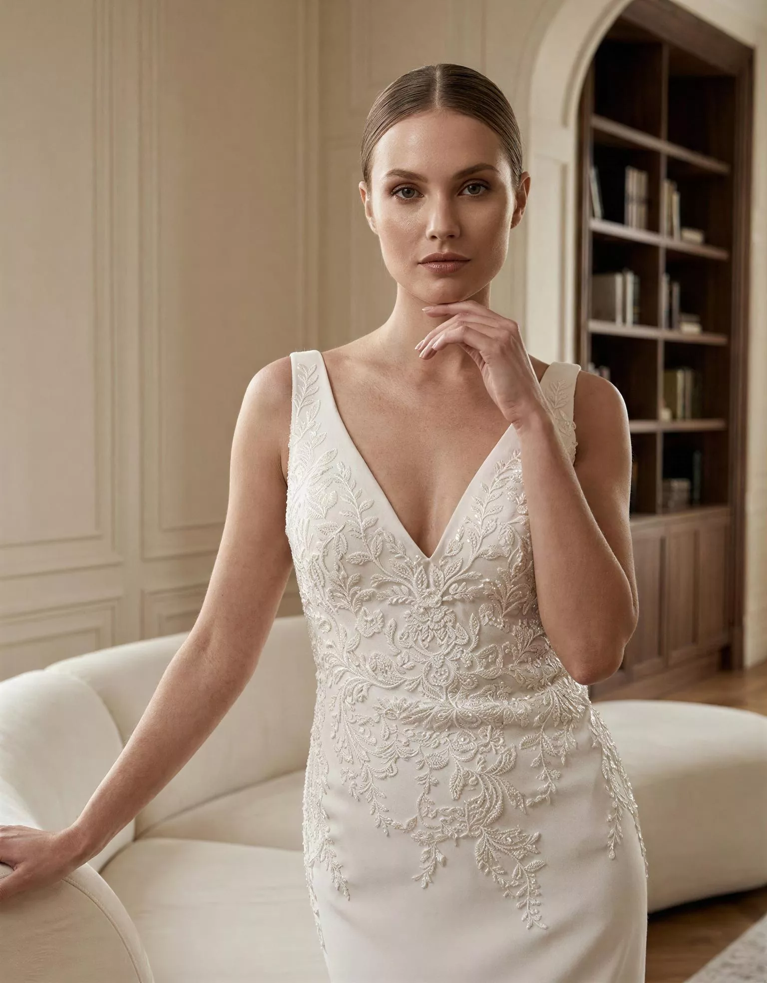 vestido-novia-jorvix-outletnupcial-encaje-escoteenv-espaldacerrada-detalle-atelierdebodas