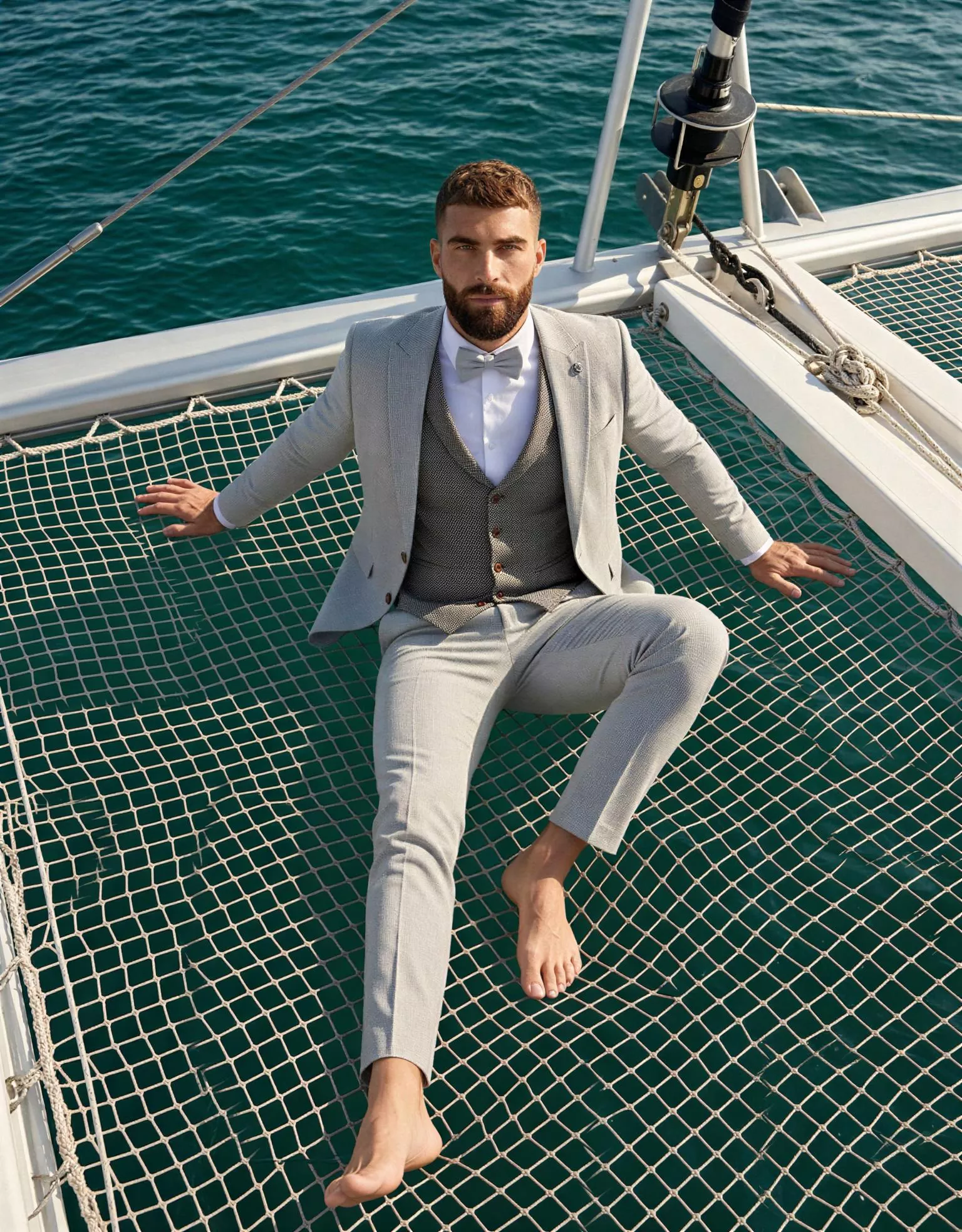 traje-novio-abel-outletnupcial-frente-atelierdebodas