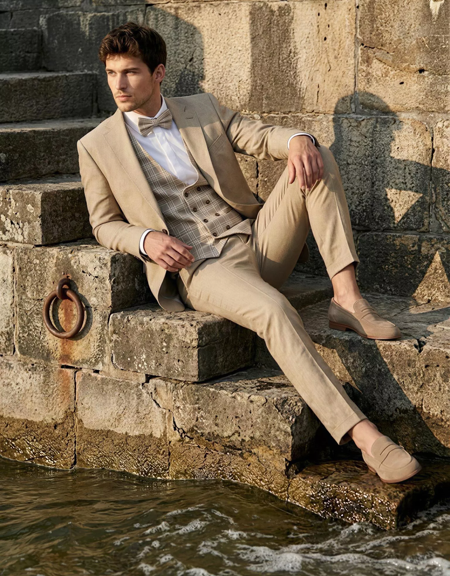 traje-novio-kilian-outletnupcial-editorial-atelierdebodas