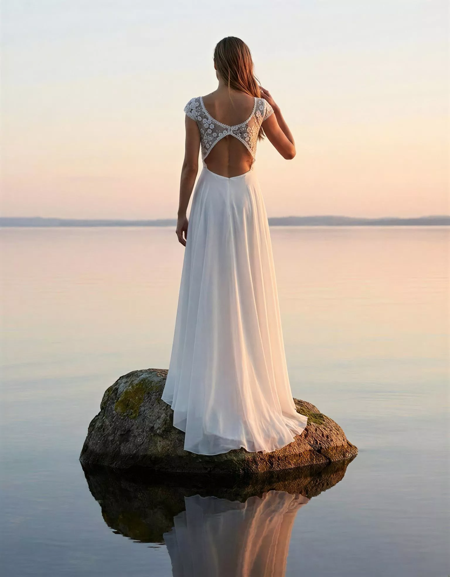 vestido-novia-havana-outletnupcial-encaje-escoteenv-espaldaabierta