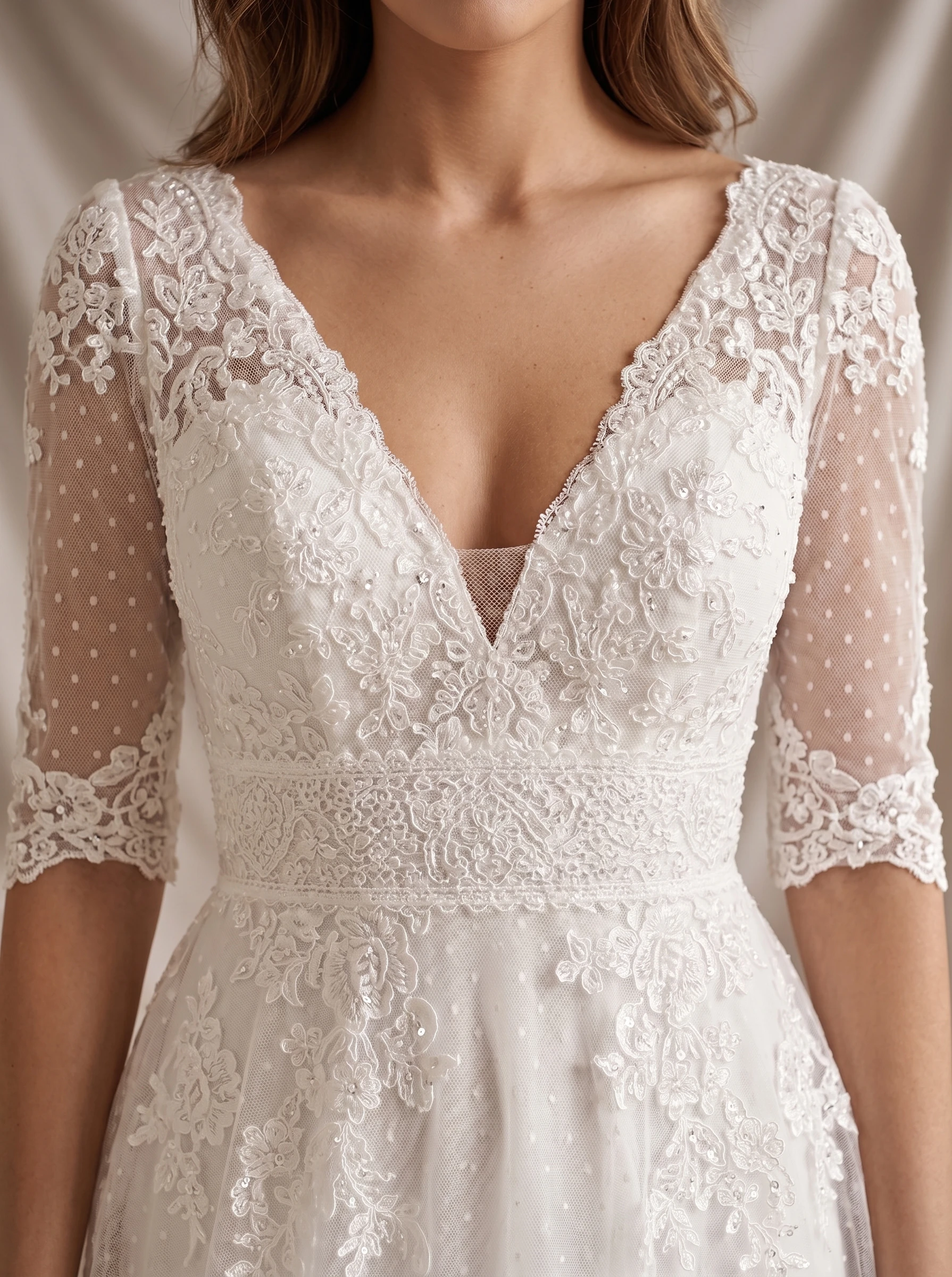vestido-novia-houston-encaje-escoteenv-espaldaenv-detalle-outletnupcial