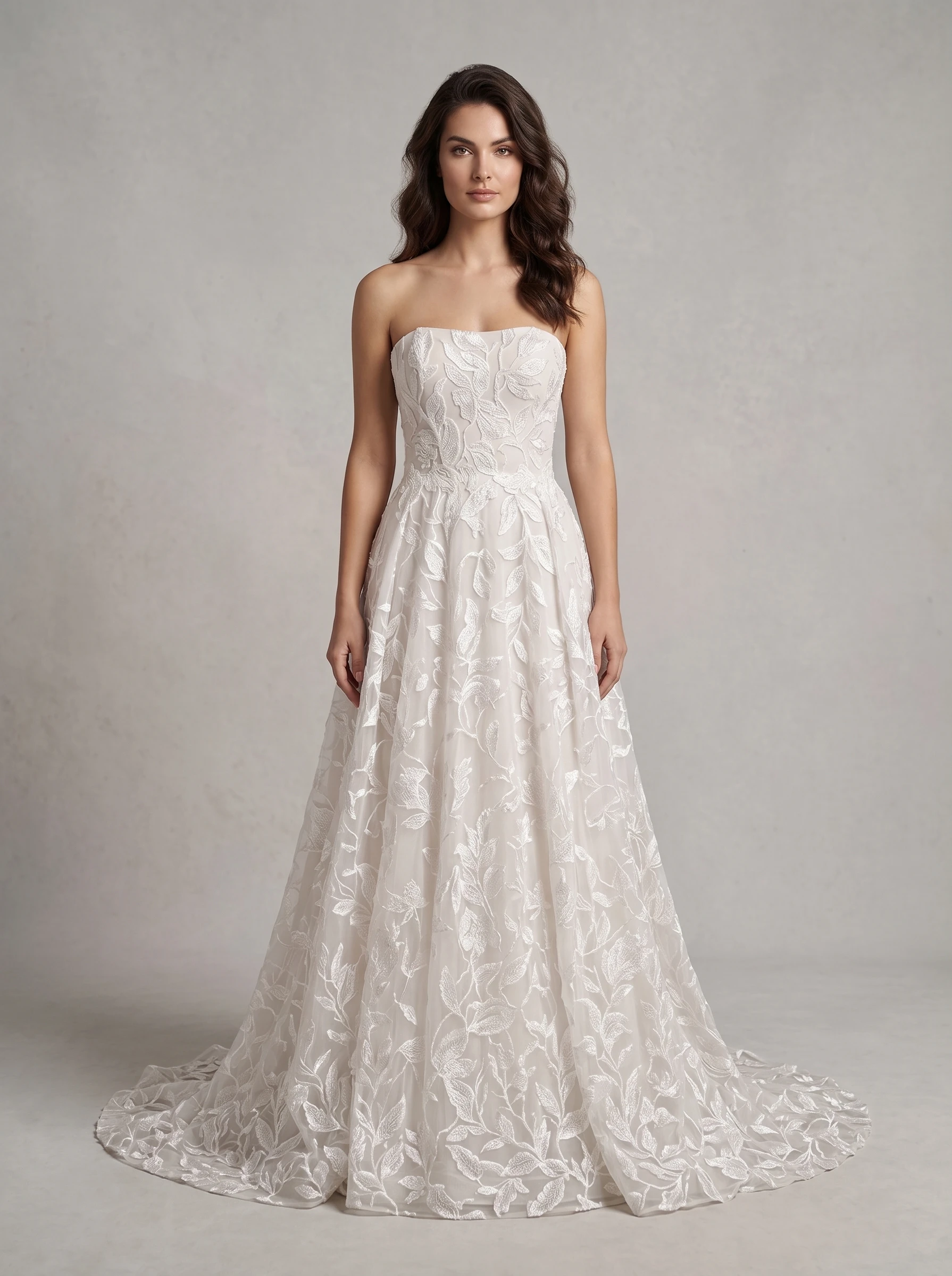 vestido-novia-milda-encaje-escoterecto-espaldarecto-frente-outletnupcial