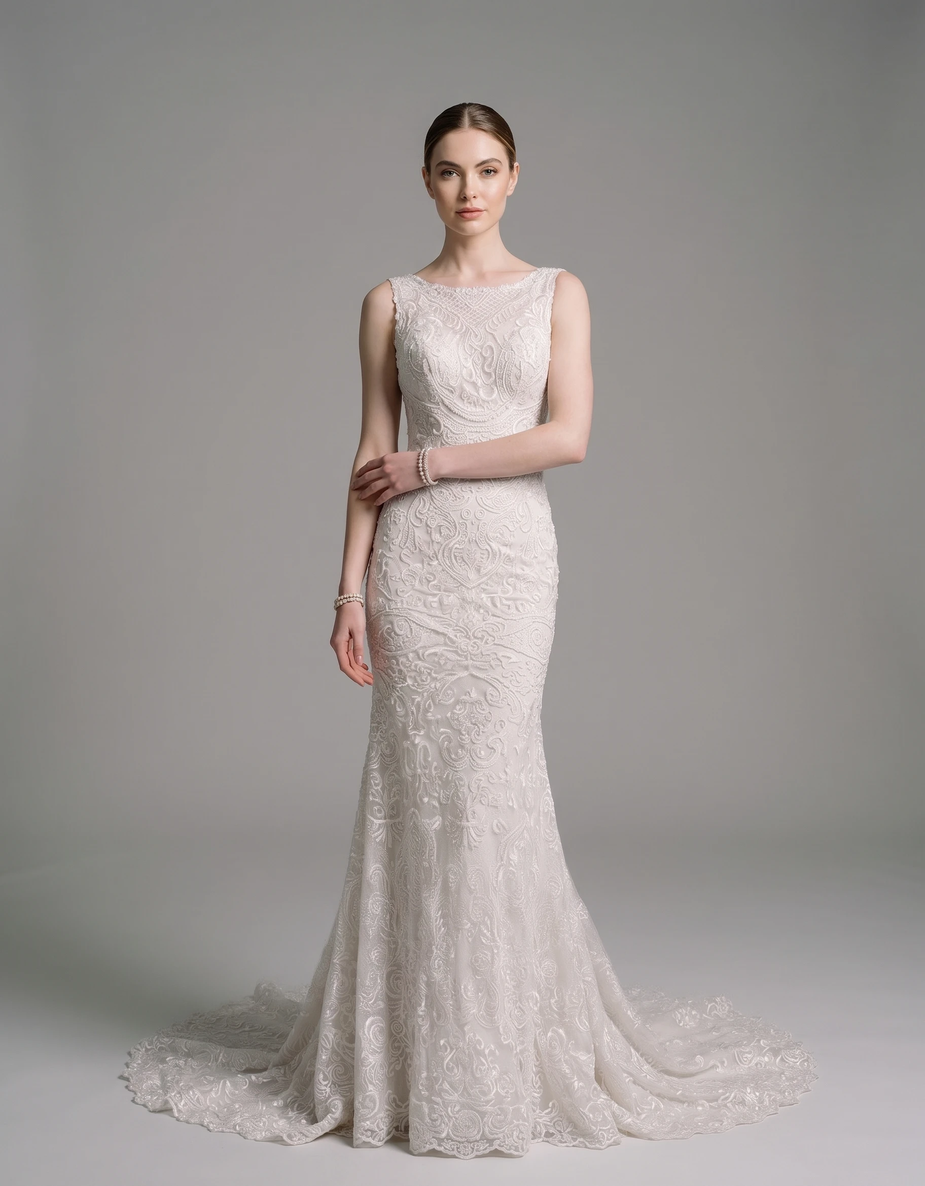 vestido-novia-uliana-encaje-escotebarco-espaldabarco-frente-outletnupcial